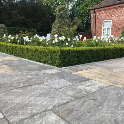 Sagar Black Natural Sandstone Paving